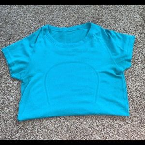Lululemon swiftly shirt